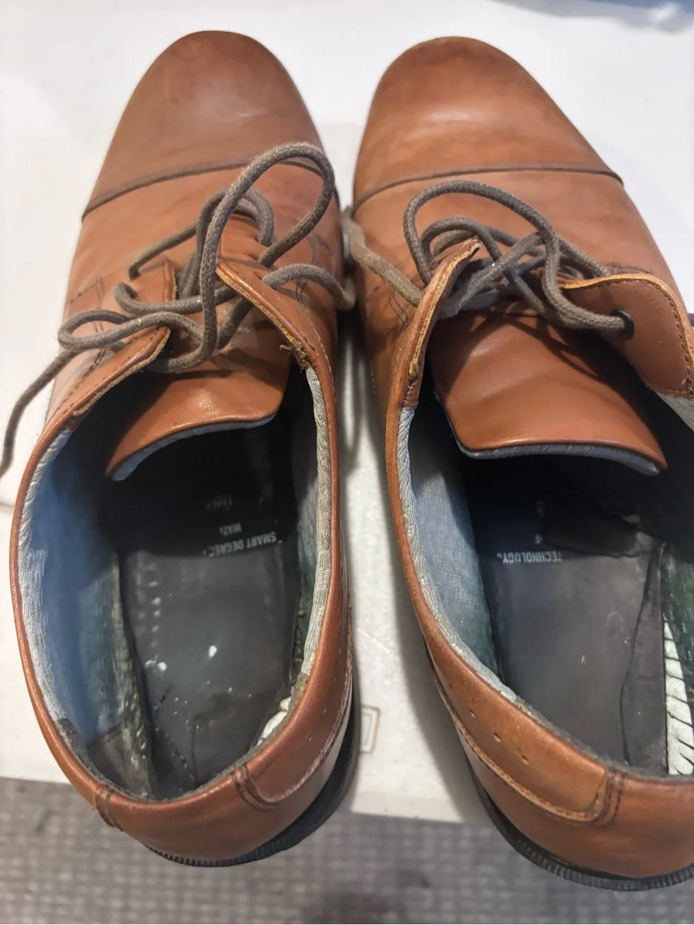 Johnston & Murphy Tan Leather Cap-Toe Oxfords